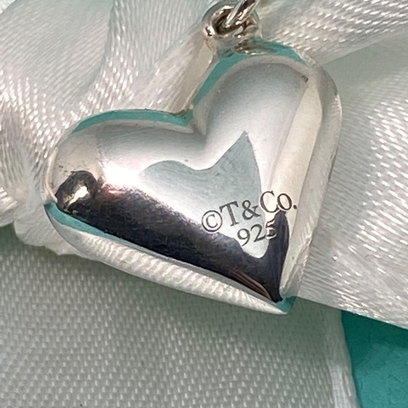 Tiffany Co Sterling Silver Etoile Pink Sapphire Puff Heart Pendant Necklace 16" - Picture 3 of 7